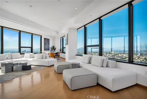 1100 Wilshire Blvd #3302, Los Angeles, CA 90017
