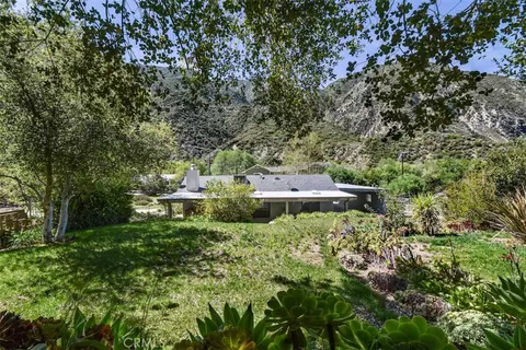 Exterior - 2447 Stonyvale Rd, Tujunga, CA 91042 photo 17 of 23