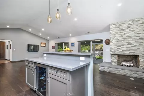 Kitchen - 2447 Stonyvale Rd, Tujunga, CA 91042 photo 5 of 6