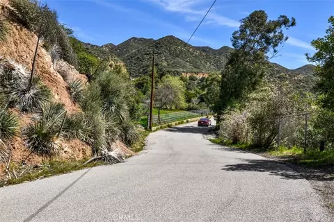 Exterior - 2447 Stonyvale Rd, Tujunga, CA 91042 photo 22 of 23