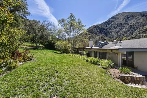 Exterior - 2447 Stonyvale Rd, Tujunga, CA 91042 photo 15 of 23