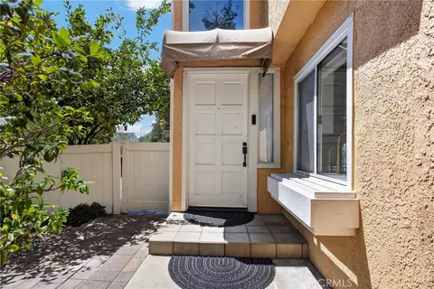 Other - 6301 Honolulu #16, Tujunga, CA 91042 photo 2 of 16