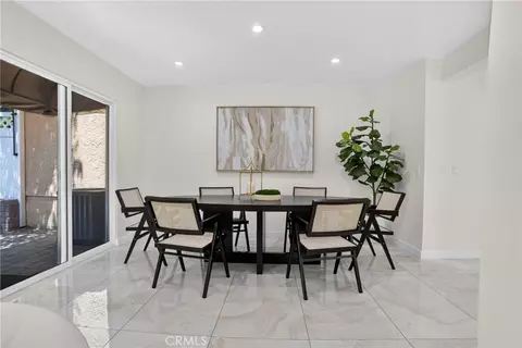 Dining - 6301 Honolulu #16, Tujunga, CA 91042 photo 1 of 2