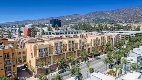 201 E Angeleno Ave #326, Burbank, CA 91502
