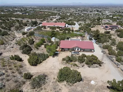 View/Area - 3010 Silver Ridge Dr, Pinon Hills, CA 92372 photo 10 of 10