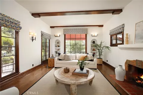 Living - 725 Pleasant View Ter, Glendale, CA 91202 photo 2 of 3