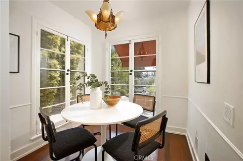 Dining - 725 Pleasant View Ter, Glendale, CA 91202 photo 3 of 3