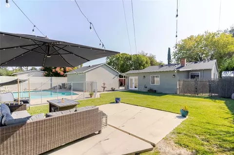 Exterior - 447 W Bennett Ave, Glendora, CA 91741 photo 6 of 13