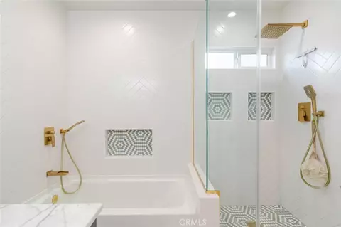 Bath - 447 W Bennett Ave, Glendora, CA 91741 photo 4 of 4