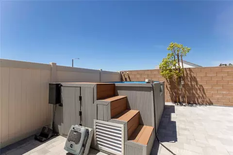Exterior - 28619 Bloom, Saugus, CA 91350 photo 12 of 18