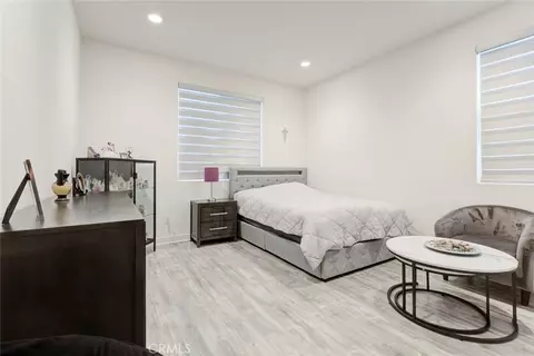 Bedroom - 28619 Bloom, Saugus, CA 91350 photo 3 of 6