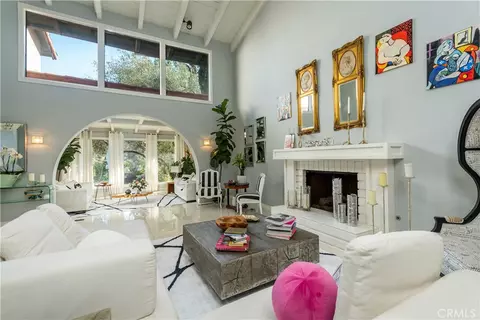 Living - 3216 Beaudry Ter, Glendale, CA 91208 photo 2 of 5