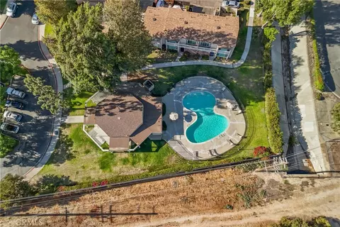 View/Area - 15008 Campus Park #A, Moorpark, CA 93021 photo 2 of 3