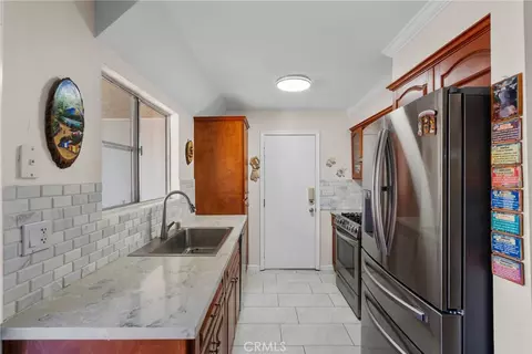 Kitchen - 15008 Campus Park #A, Moorpark, CA 93021 photo 1 of 2