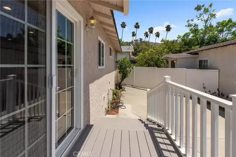 Exterior - 924 E Tujunga, Burbank, CA 91501 photo 2 of 9