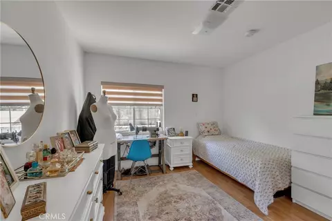 Bedroom - 924 E Tujunga, Burbank, CA 91501 photo 4 of 4