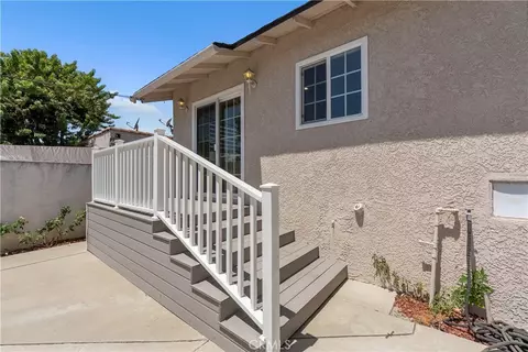 Exterior - 924 E Tujunga, Burbank, CA 91501 photo 1 of 9