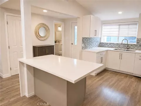 Kitchen - 19331 Lorne St, Reseda, CA 91335 photo 4 of 5