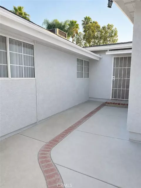 Exterior - 19331 Lorne St, Reseda, CA 91335 photo 8 of 8