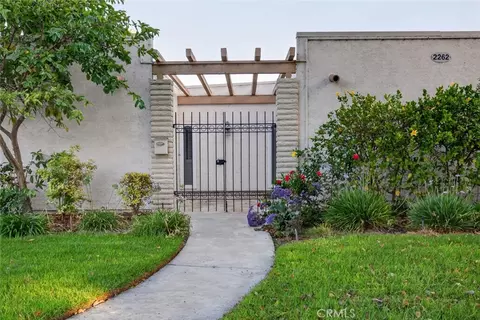 2262 Via Puerta #D, Laguna Woods, CA 92637