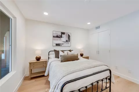 Bedroom - 9257 La Shell Dr, Tujunga, CA 91042 photo 6 of 8
