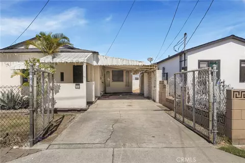 Exterior - 113 E 214th, Carson, CA 90745 photo 3 of 4