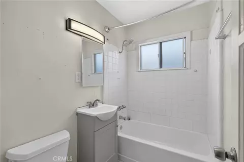 Bath - 113 E 214th, Carson, CA 90745 photo 1 of 1