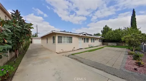 5633 Denny, North Hollywood, CA 91601