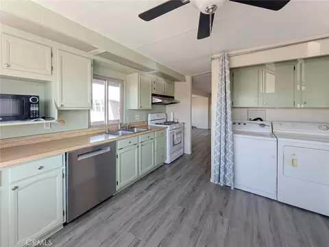 432 S Harbor Blvd #143, Santa Ana, CA 92704