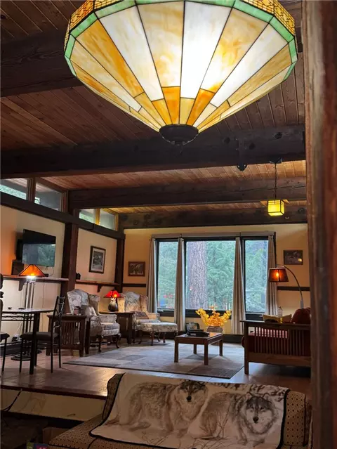 Living - 516 Lark Dr, Wrightwood, CA 92397 photo 1 of 3