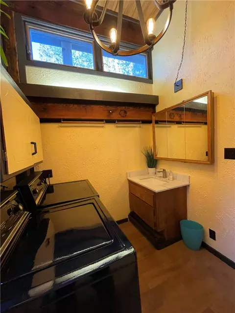 Other - 516 Lark Dr, Wrightwood, CA 92397 photo 2 of 4