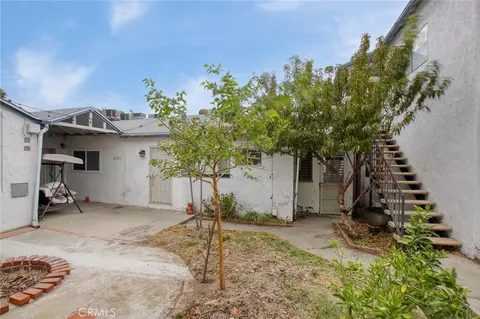 Exterior - 729 E Providencia, Burbank, CA 91501 photo 4 of 12