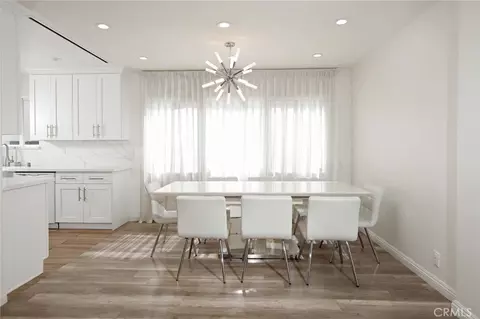 Dining - 729 E Providencia, Burbank, CA 91501 photo 1 of 1