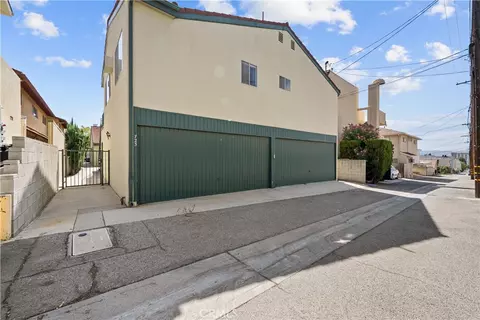 Other - 723 E Tujunga Ave, Burbank, CA 91501 photo 7 of 8