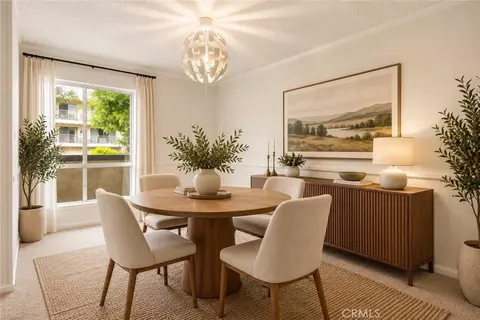Dining - 320 E Stocker #107, Glendale, CA 91207 photo 1 of 2