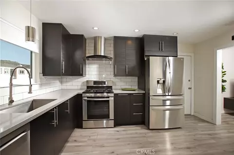 Kitchen - 775 Ridge Dr, Glendale, CA 91206 photo 2 of 2