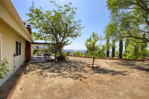 Exterior - 775 Ridge Dr, Glendale, CA 91206 photo 6 of 17
