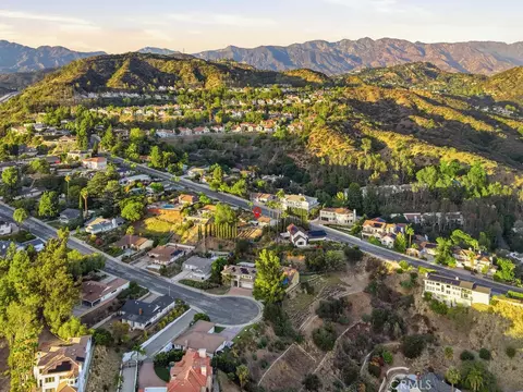 View/Area - 775 Ridge Dr, Glendale, CA 91206 photo 14 of 14