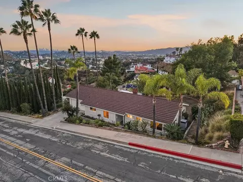 View/Area - 775 Ridge Dr, Glendale, CA 91206 photo 9 of 14