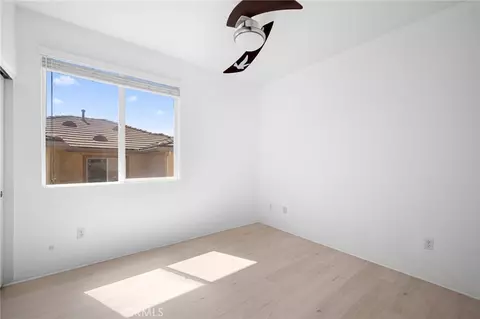 Bedroom - 11465 Oakford Ln, Porter Ranch, CA 91326 photo 3 of 6