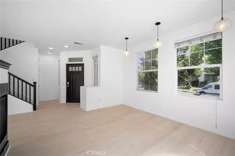 Living - 11465 Oakford Ln, Porter Ranch, CA 91326 photo 2 of 5