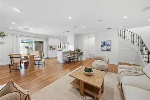 Living - 1429 Valley View Rd #18, Glendale, CA 91202 photo 4 of 4