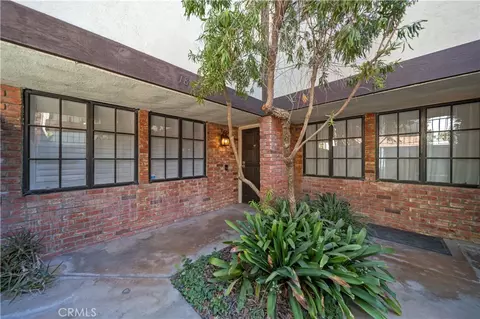 Exterior - 1429 Valley View Rd #18, Glendale, CA 91202 photo 3 of 12