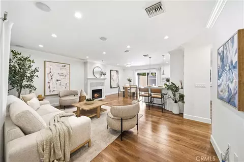 Living - 1429 Valley View Rd #18, Glendale, CA 91202 photo 1 of 4