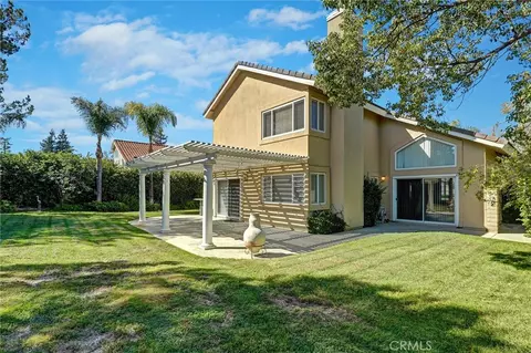 Exterior - 3329 Crazy Horse, Simi Valley, CA 93063 photo 4 of 10