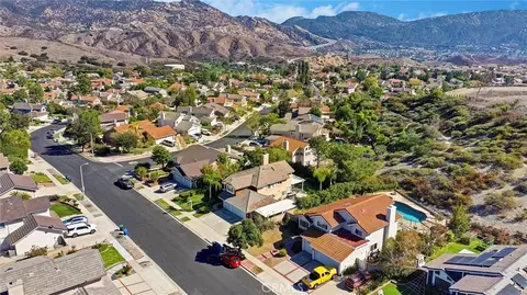 View/Area - 3329 Crazy Horse, Simi Valley, CA 93063 photo 7 of 8