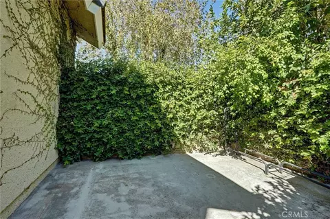 Exterior - 3329 Crazy Horse, Simi Valley, CA 93063 photo 8 of 10