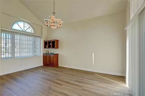 Living - 3329 Crazy Horse, Simi Valley, CA 93063 photo 2 of 3