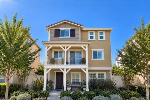 9116 Foster Ln, Chatsworth, CA 91311