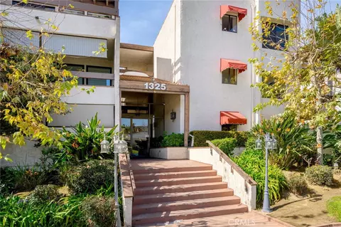 Other - 1325 Valley View Rd #105, Glendale, CA 91202 photo 2 of 5